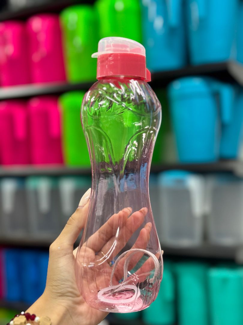 Botella Deportiva Ergonómica Transparente con Correa de Mano