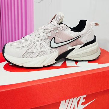 NIKE V2K RUN MORA - imagen 1