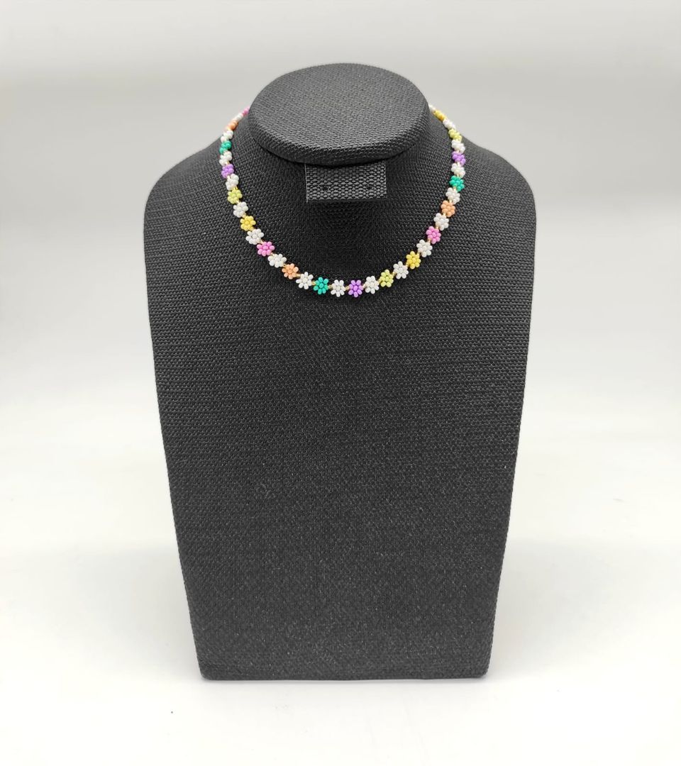 Collar choker flores