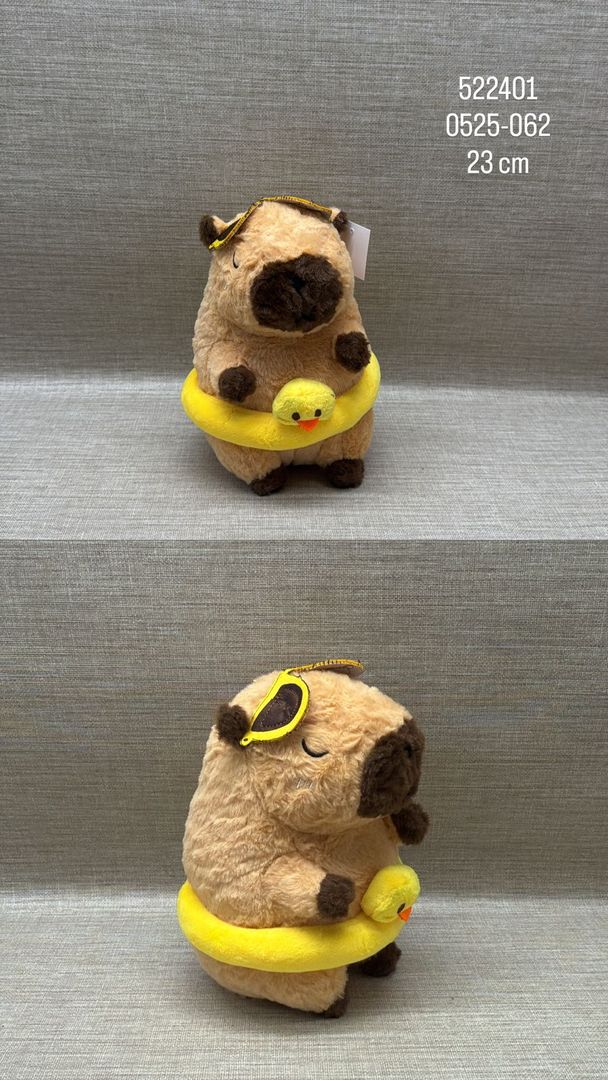 CAPIBARA MARRÓN CON ACCESORIOS 23 CM
