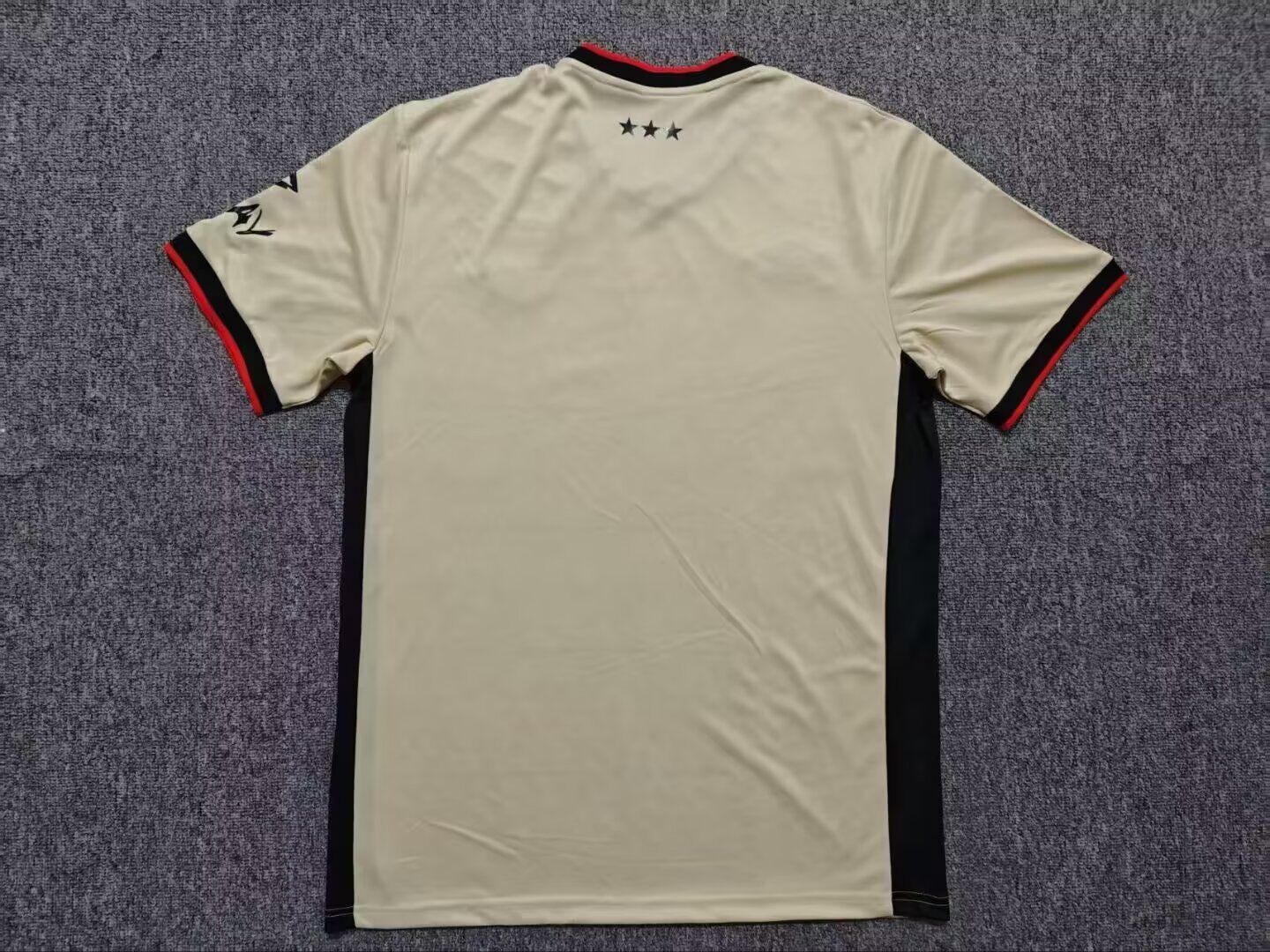 Ipswich Town 2026-27 Manga Corta Fan