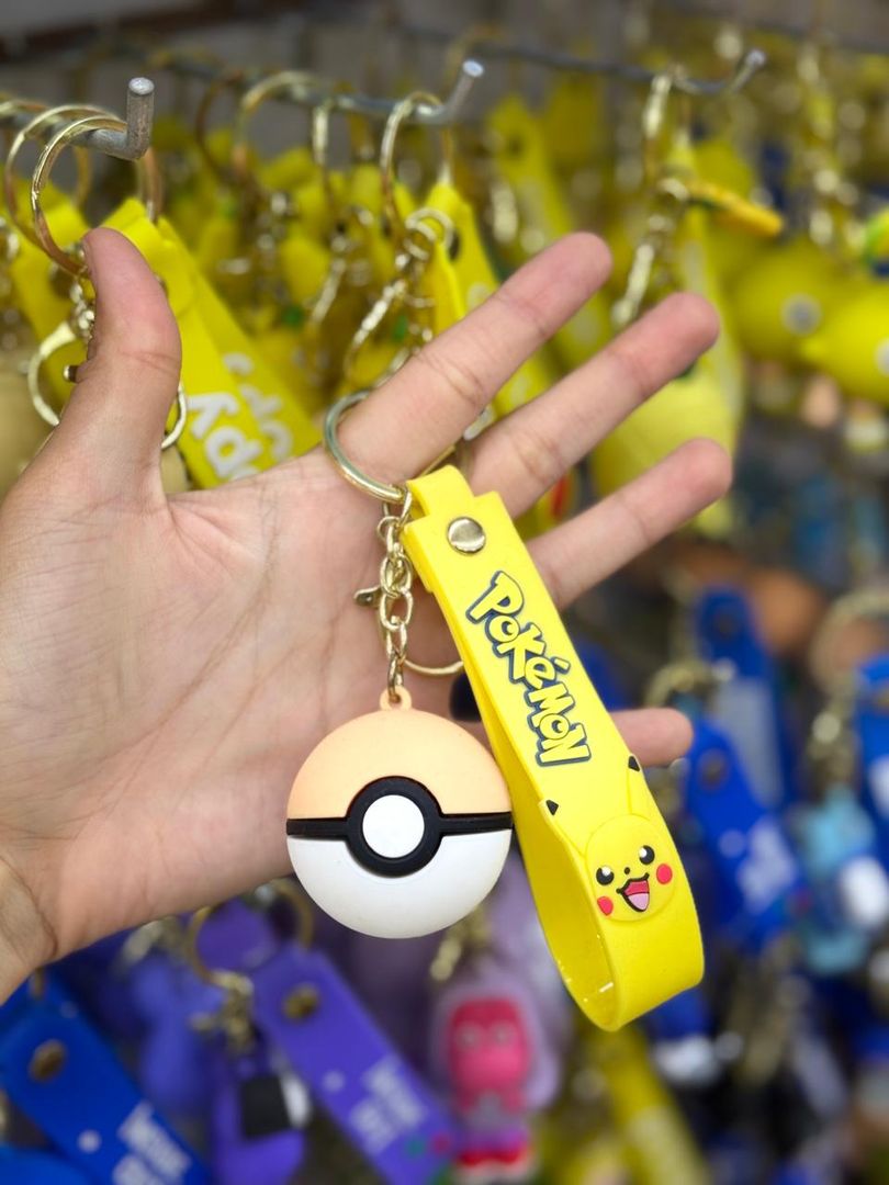 000 POKEBOLA