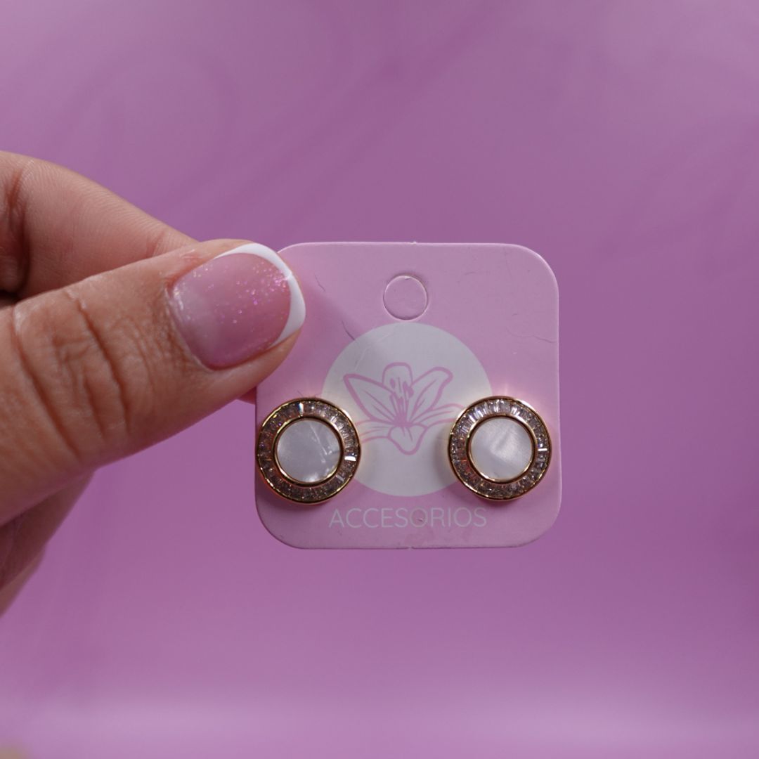 ARETA REDONDA PERLA BLANCA