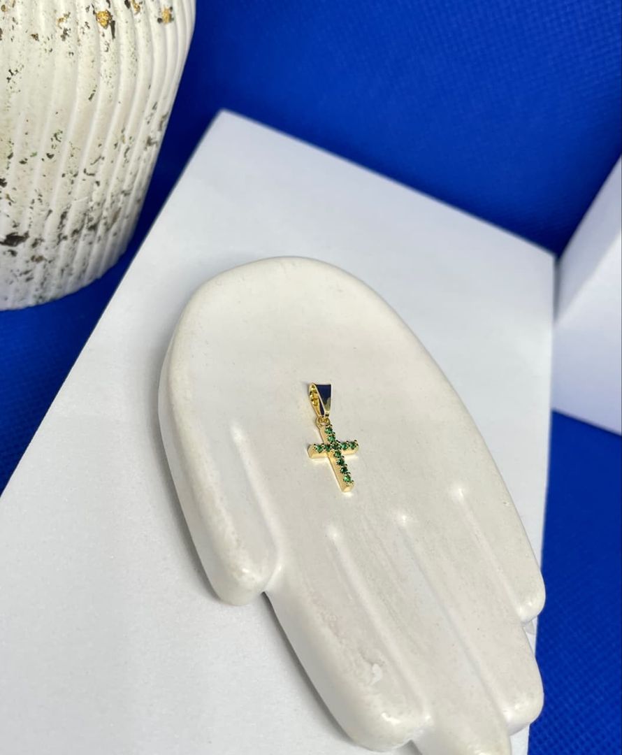 Dije cruz circon verde pequeña 1.7cm