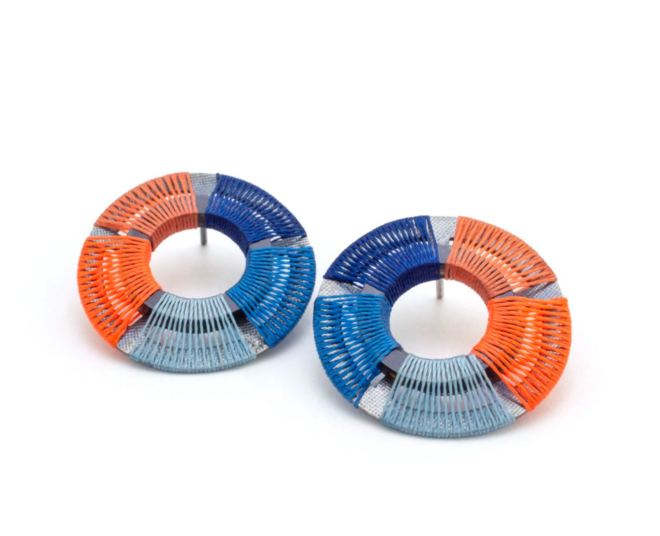 5-BLOCK WOVEN CIRCLE EARRINGS