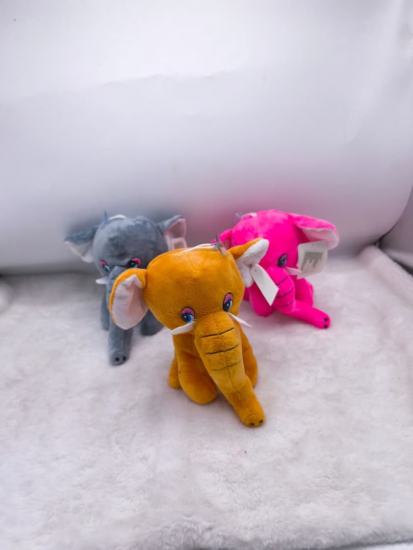 Elefante peluche 