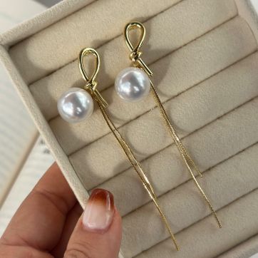 Imagen del producto Arete largo perla 