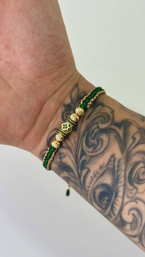 MANILLA DE HOMBRE VERDE