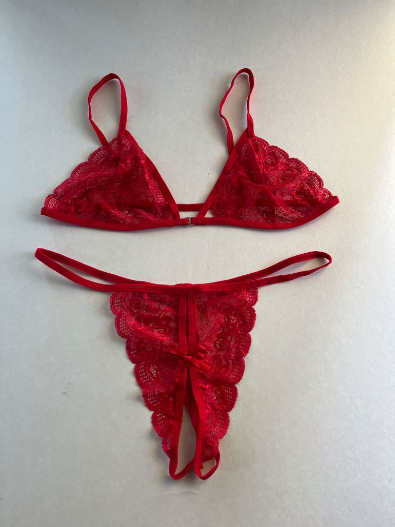 Set Básico + Panty Estilo Mariposa 