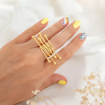 Imagen del producto Anillo en acero con baño de oro 24k