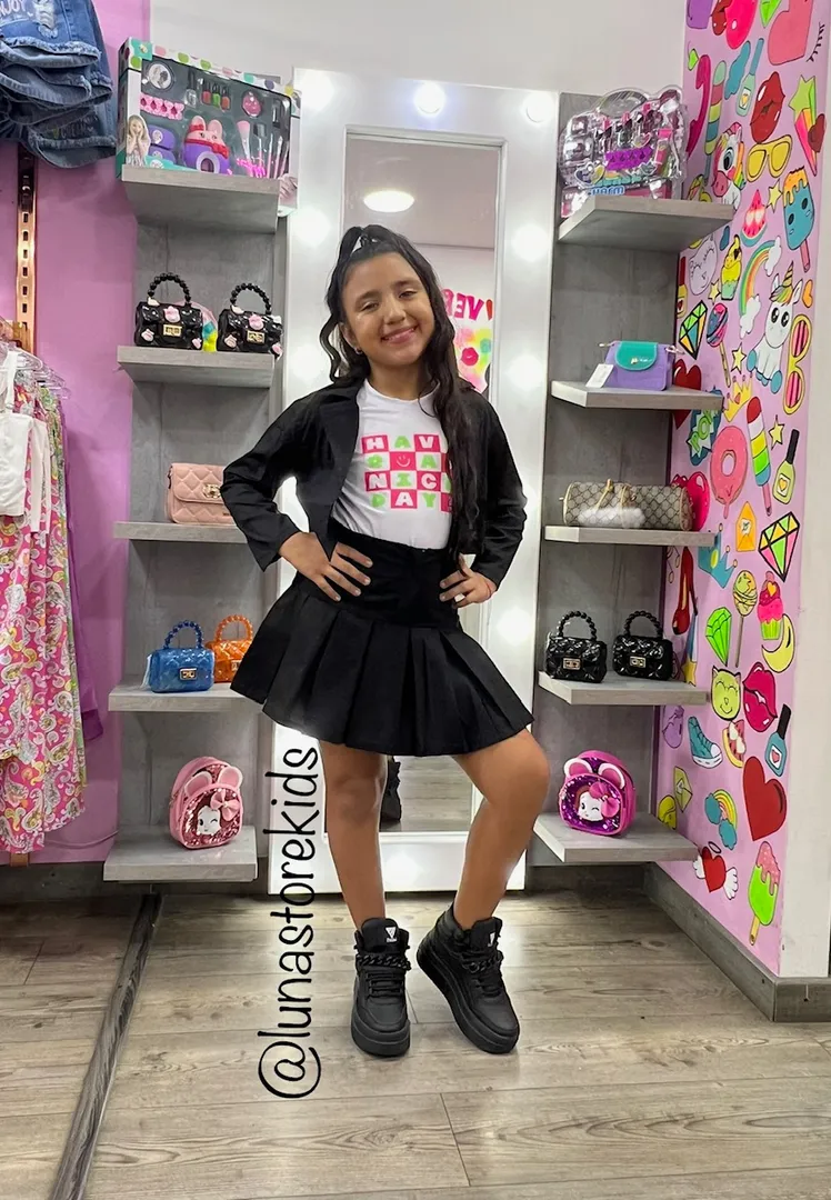 SOLO TALLA 2/4 Y 6/8