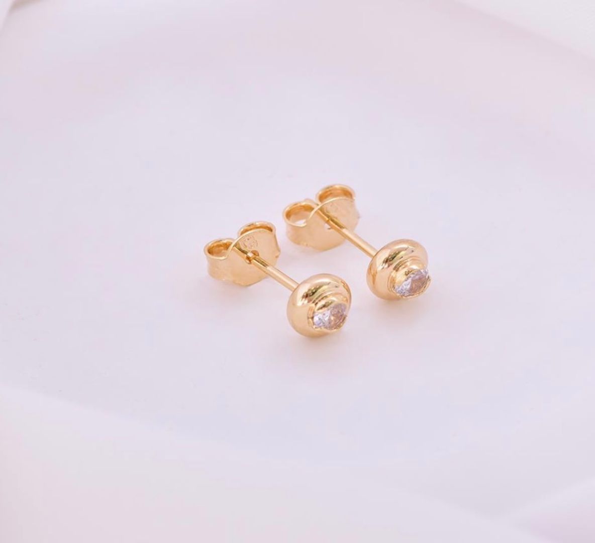 Topo círculo cristal 