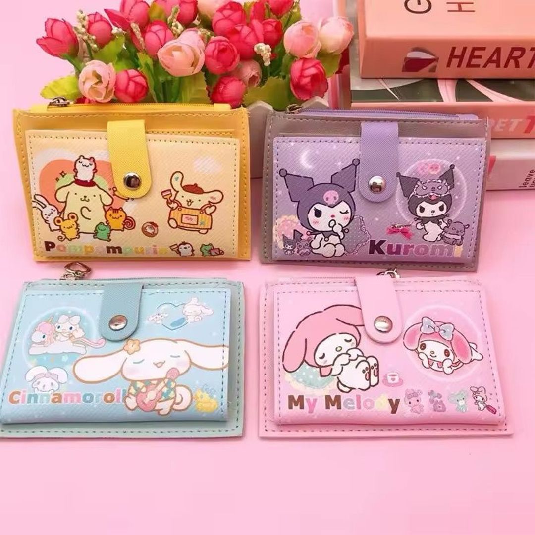 Tarjetero Sanrio 