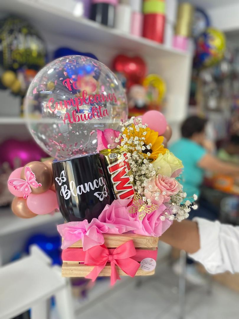 Detalle con termo trumblers