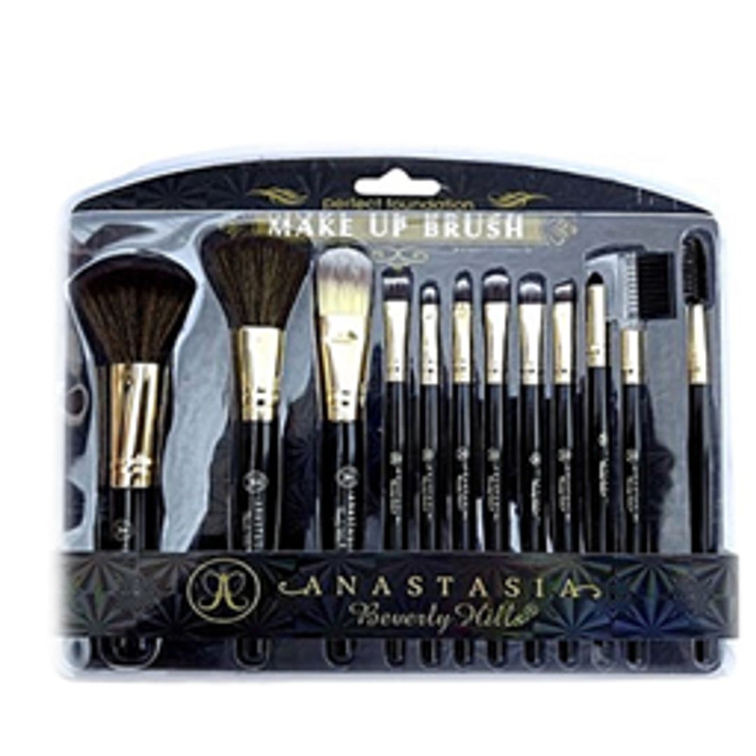 JUEGO DE BROCHAS ANASTASIA 