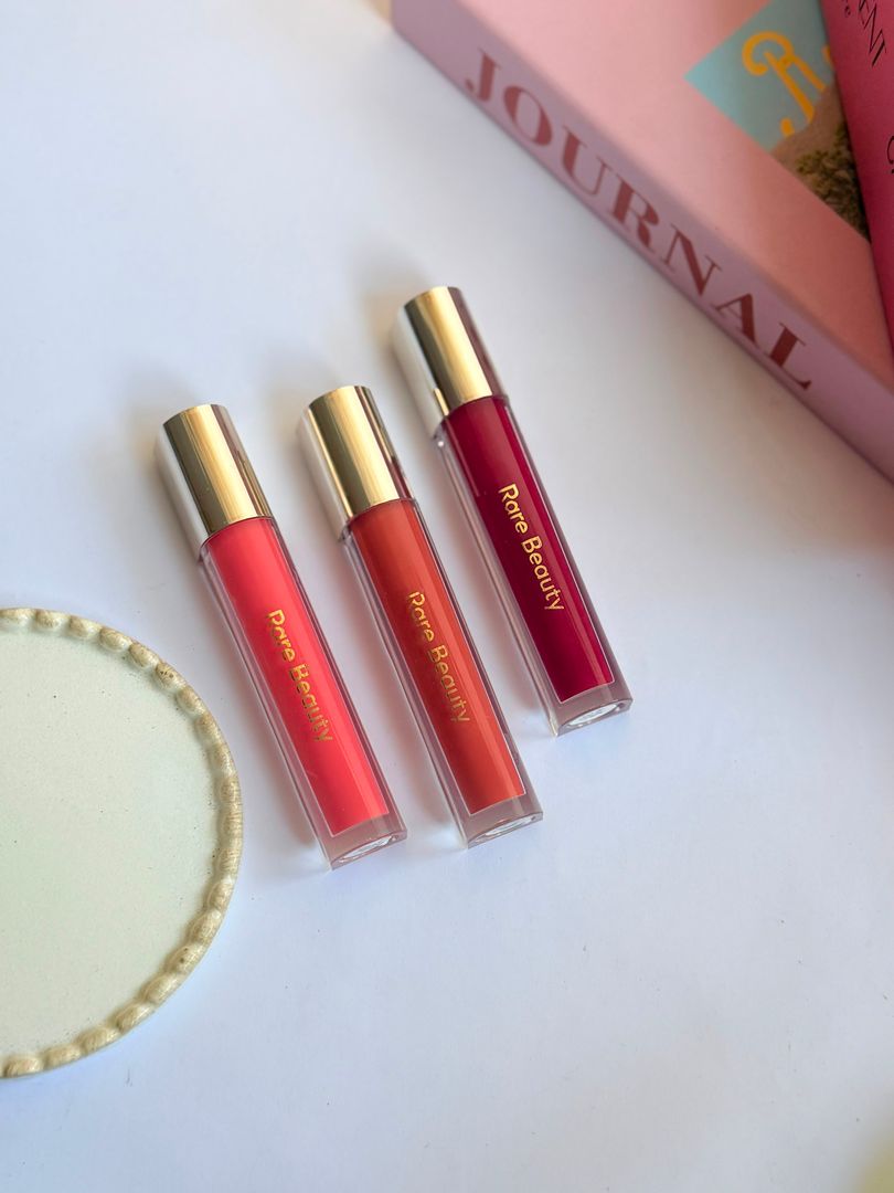 BRILLO DE LABIOS RARE BEAUTY