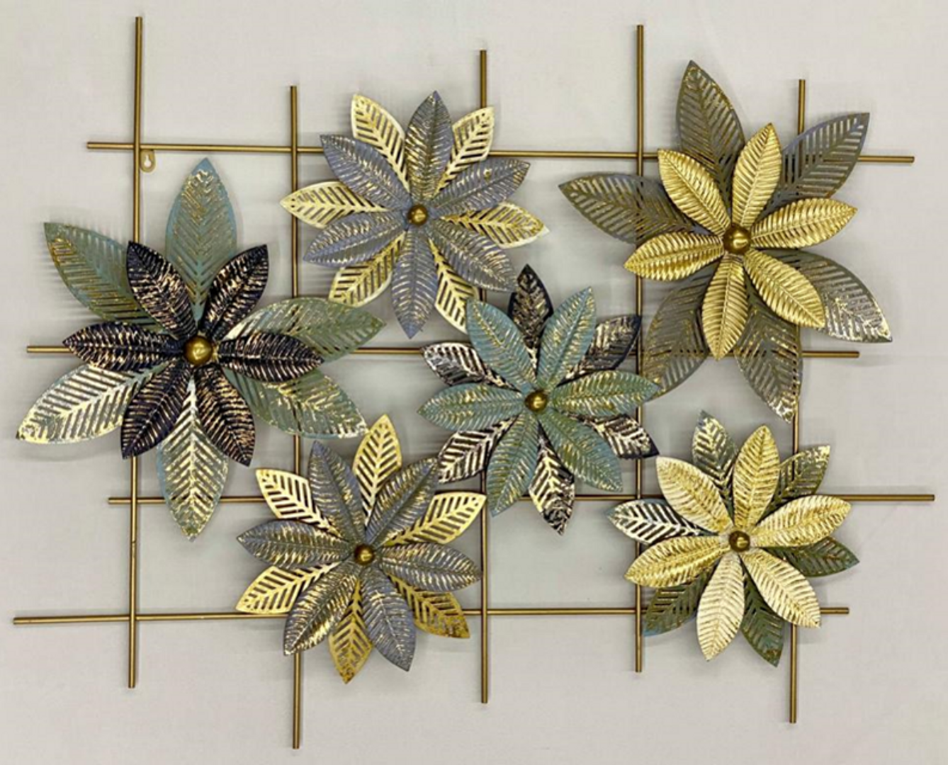 Cuadro para pared en latón.