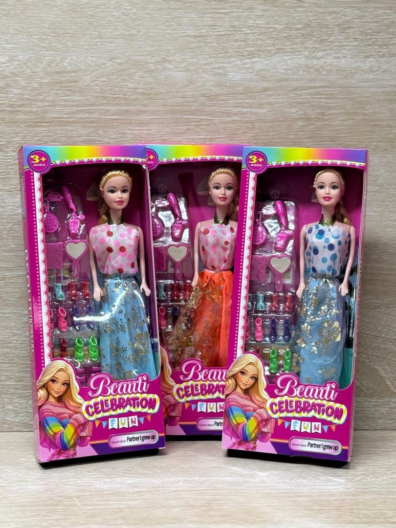 12387 BARBIE ECONOMICA 