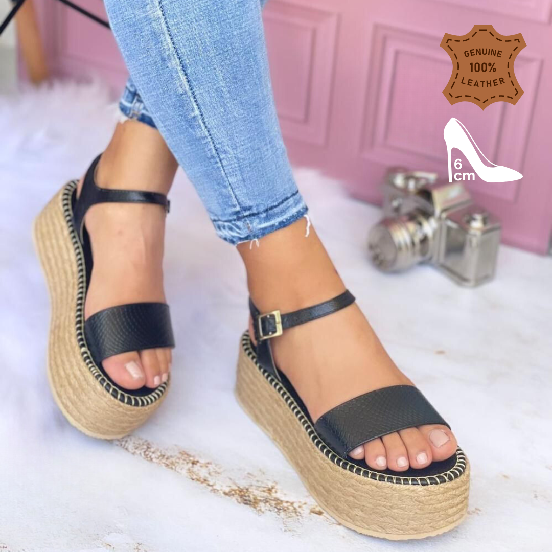 Sandalia en cuero 100%