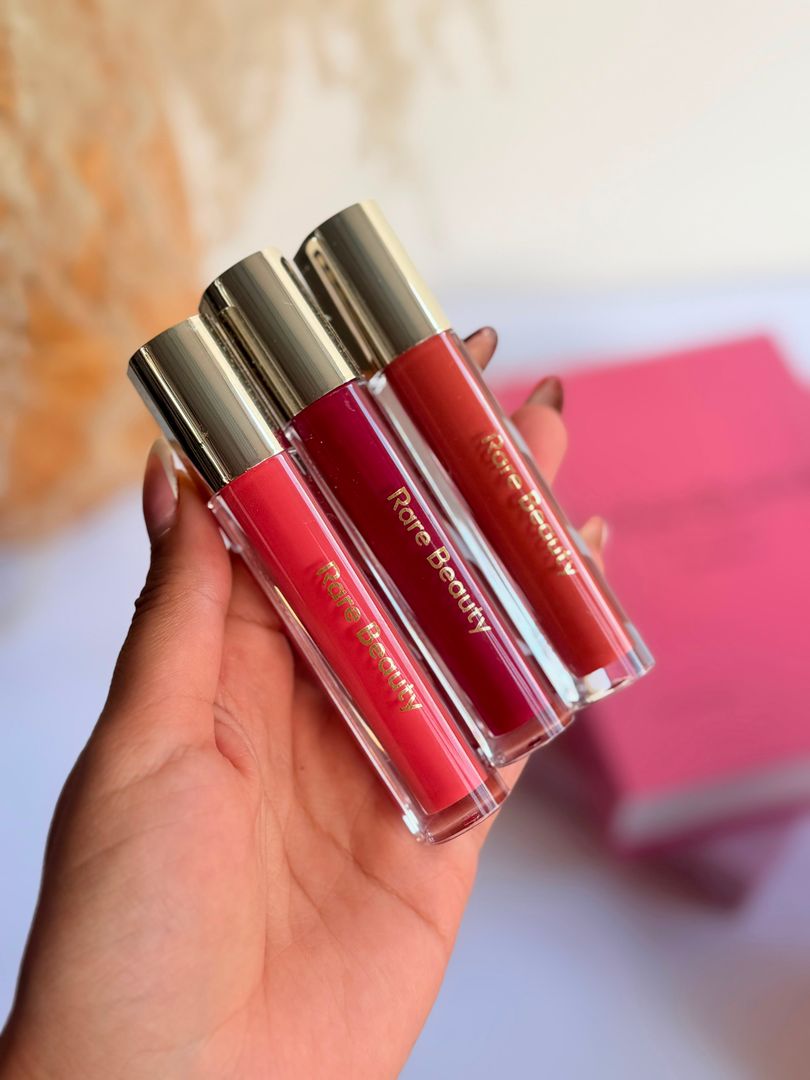 BRILLO DE LABIOS RARE BEAUTY
