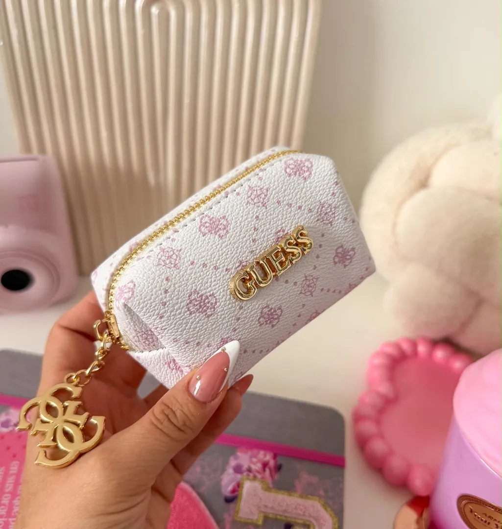 Monederos guess 