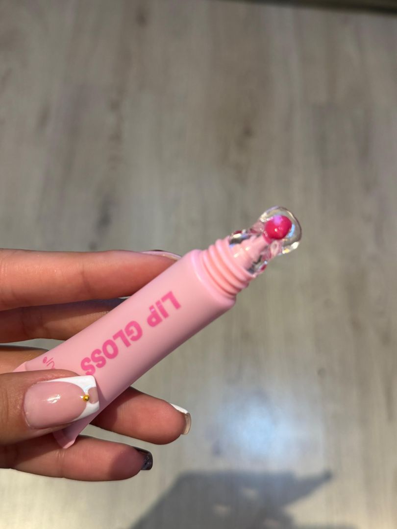 LIP GLOSS GLAM