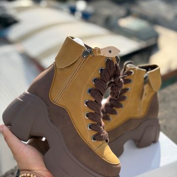 BOTÍN TIMBERL - imagen 1