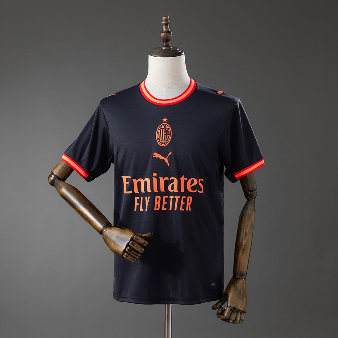 AC Milan 2026-27 Manga Corta Fan