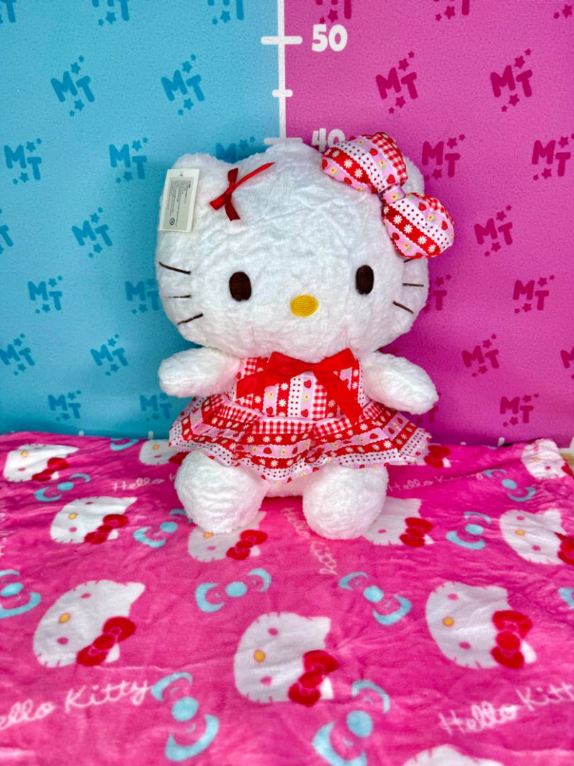 Cobija Hello Kitty vestido fresas IGV
