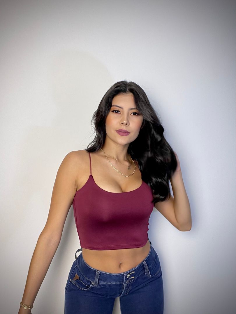 TOP TALIA