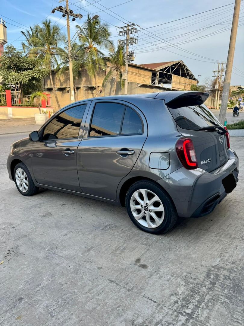 NISSAN MARCH 1.6L AUT SENSE