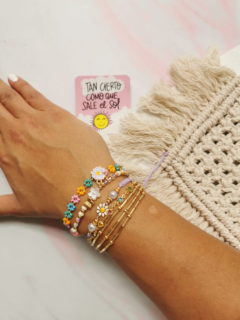 Set de pulseras flor mostacilla