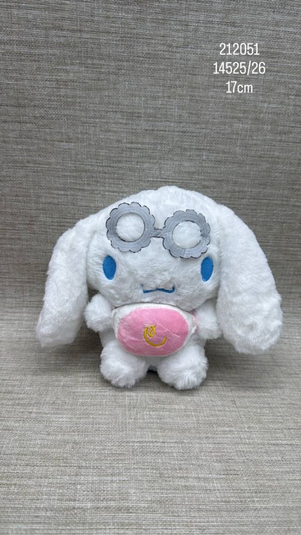 CINNAMOROLL 17 CM