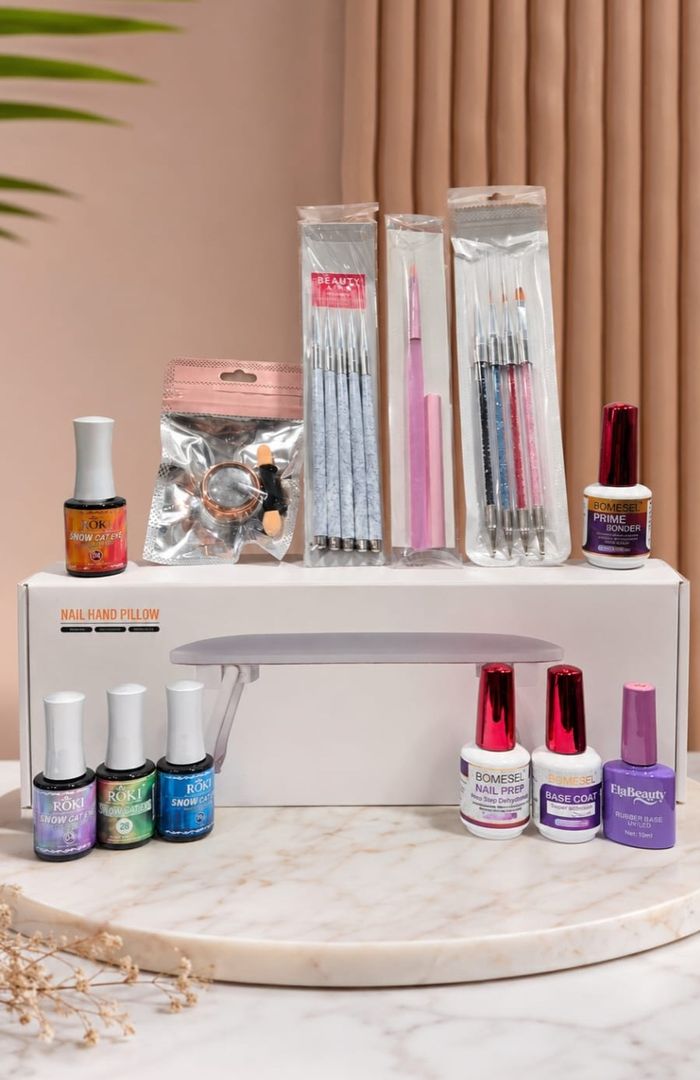 KIT DE UÑAS PROFESIONAL – 13 PIEZAS