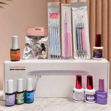 Imagen del producto KIT DE UÑAS PROFESIONAL – 13 PIEZAS