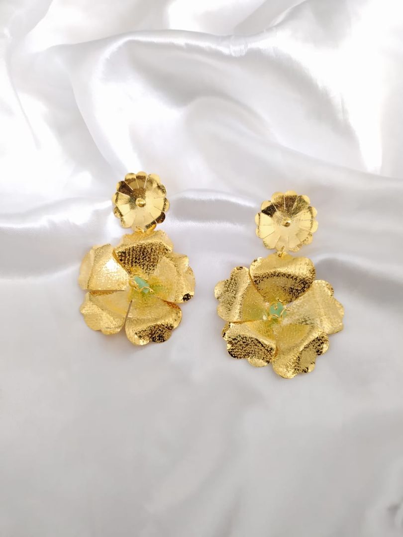 Arete Maxi flor piedra 