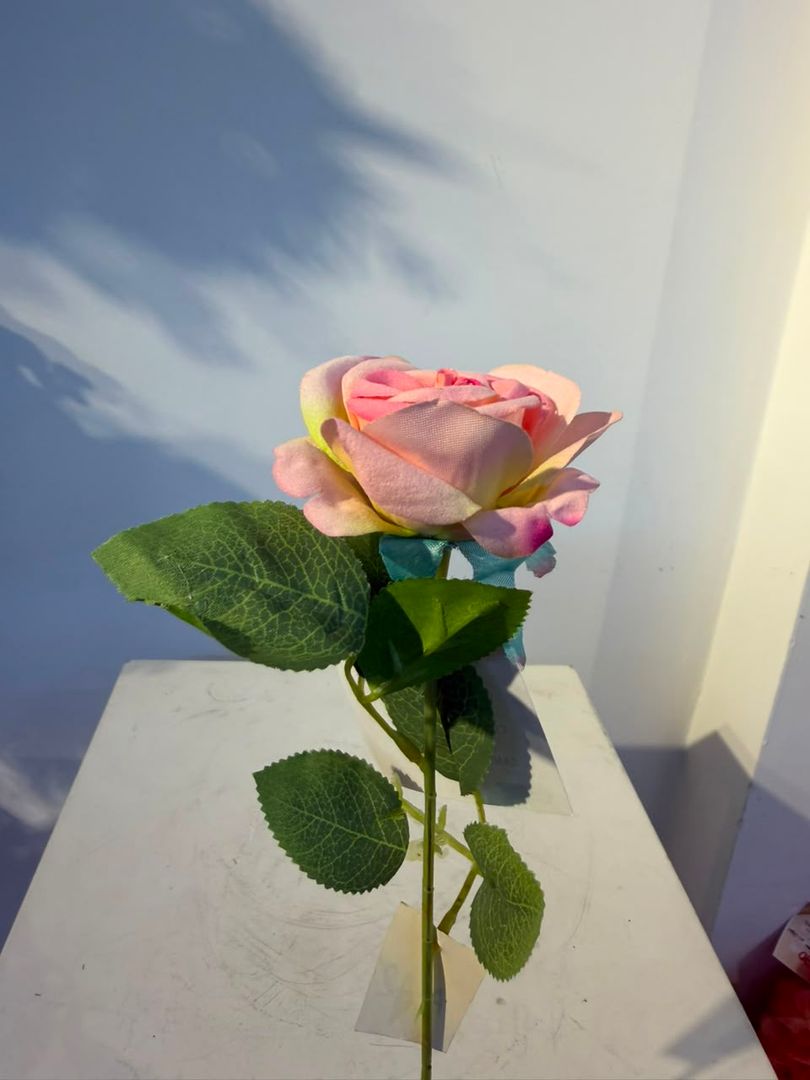 BOTON EN VARA ROSADO