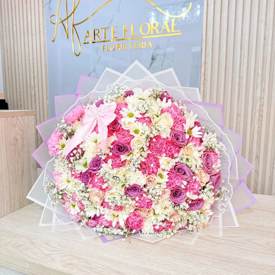 Buchon clavel y Rosa