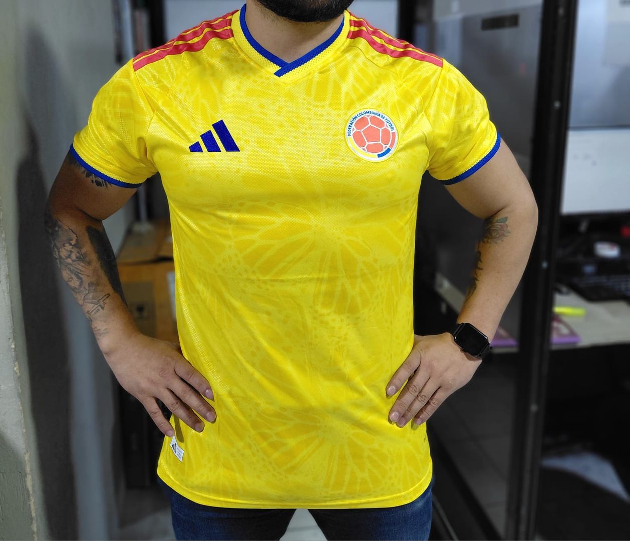 CAMISETA OFICIAL COLOMBIA JUGADOR 1.1