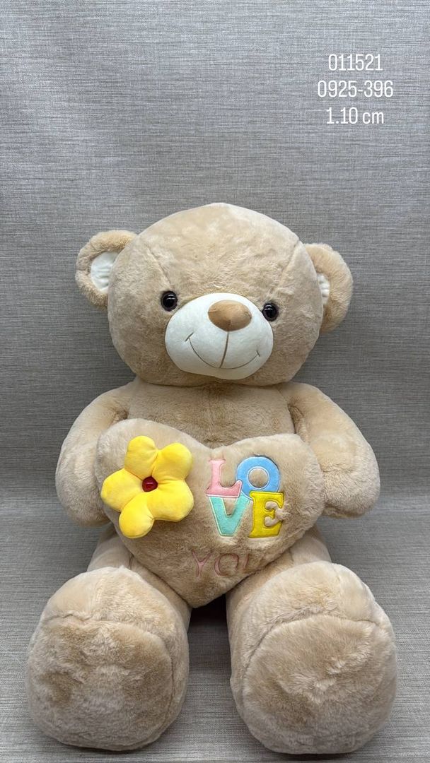 OSO PATAS LARGAS CON CORAZÓN 1.10 CM