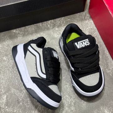 Imagen del producto VANS NEGRO GRIS