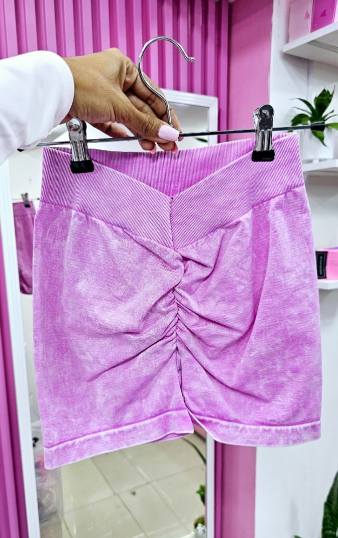 SHORTS EN V: S, M, L