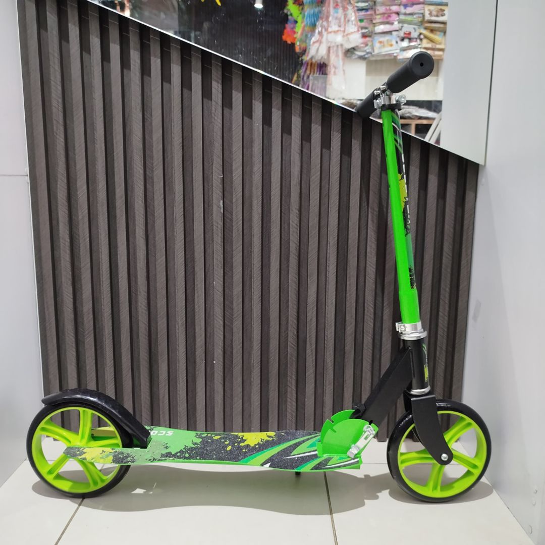 SCOOTER METÁLICA SOPORTA 100 KL