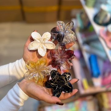 Imagen del producto CAIMAN FLOR NÁCAR 