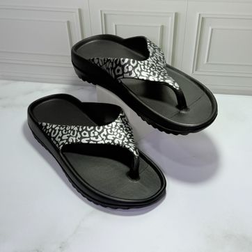 Sandalia - imagen 1
