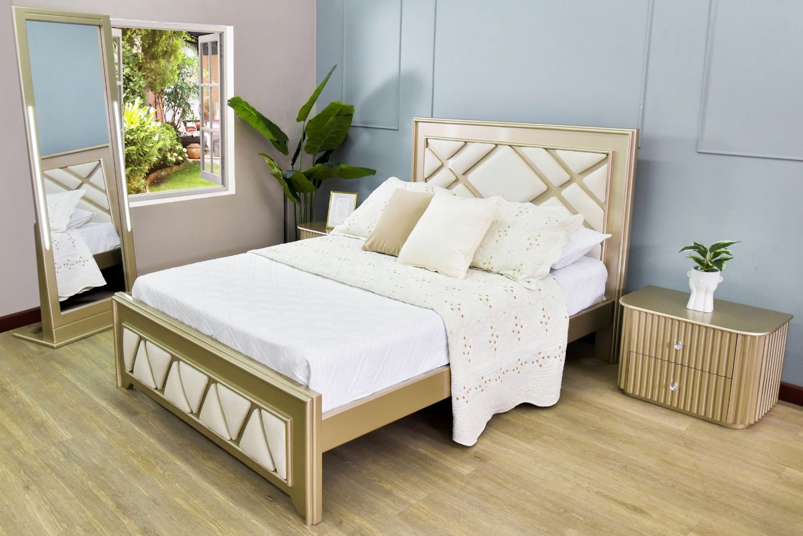 ALCOBA ZAFIRO 140 CHAMPAÑA TAPIZ