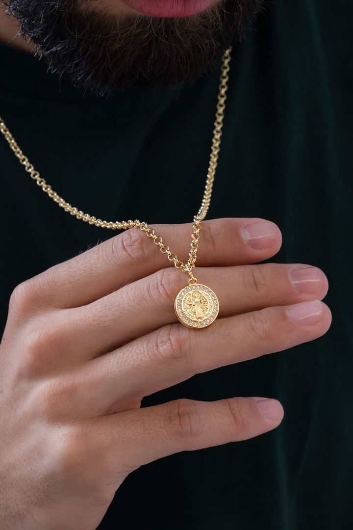 Cadenas aros y san Benito cristal 