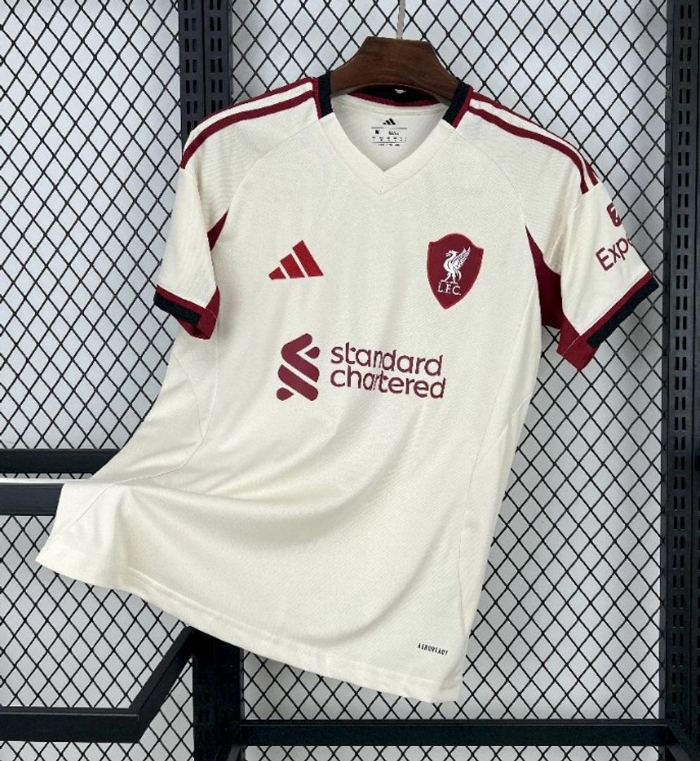 Liverpool Casa - Visita - Tercera Fan 2025-26 