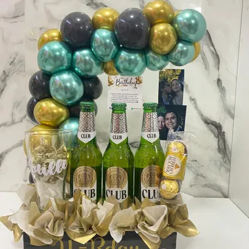Imagen del producto Detalle con cervezas