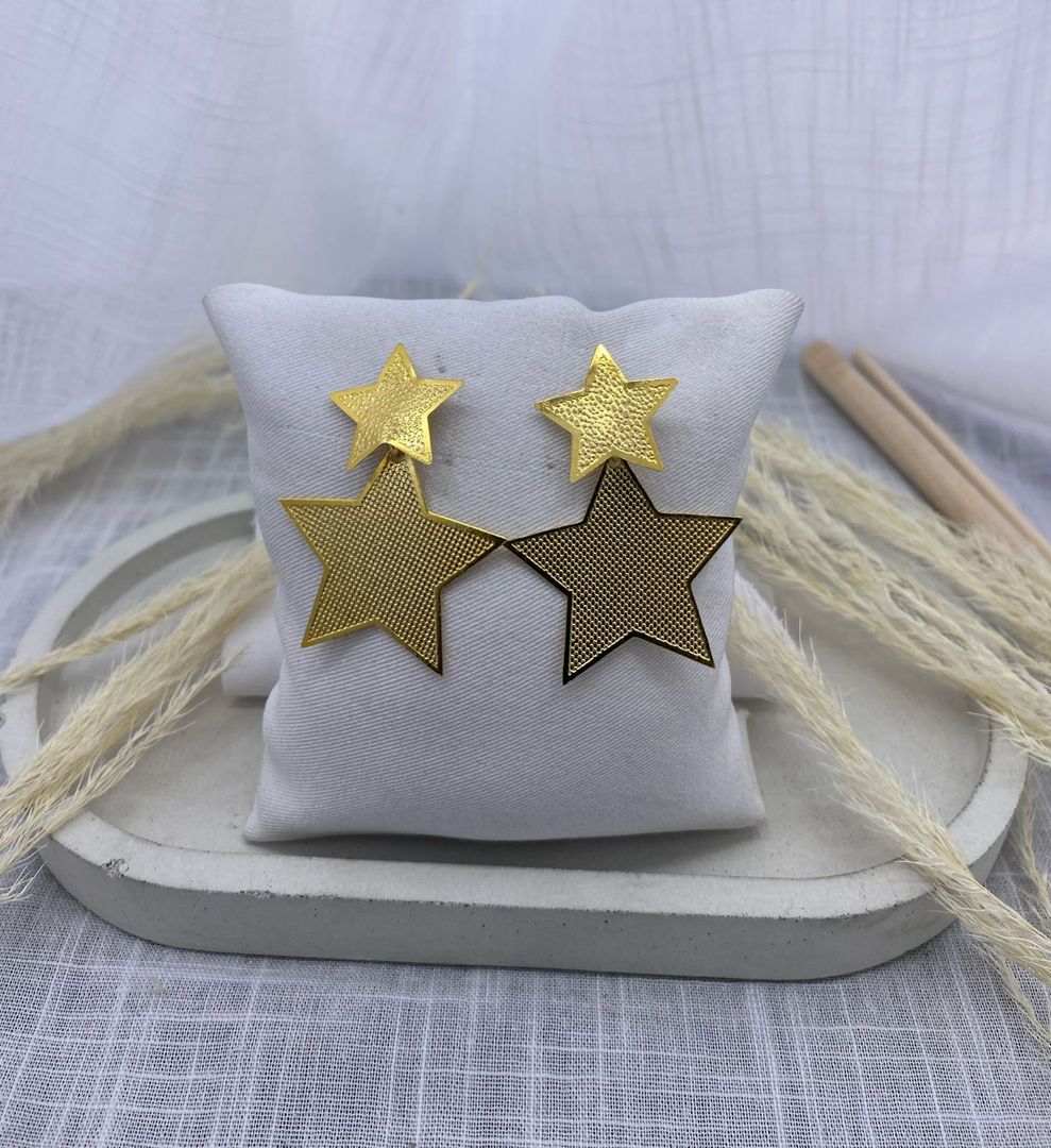 Topo largo estrellas, bronce con baño de oro 